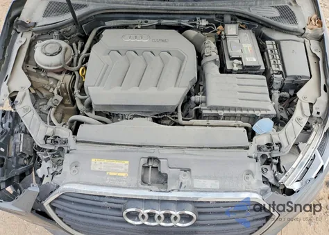 2018 Audi A3 Premium z USA, uszkodzony, nr VIN WAUAUGFF1J1060889